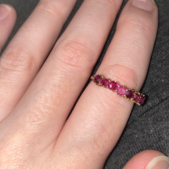 Ruby half eternity band 18k gold - Picture 7 of 17